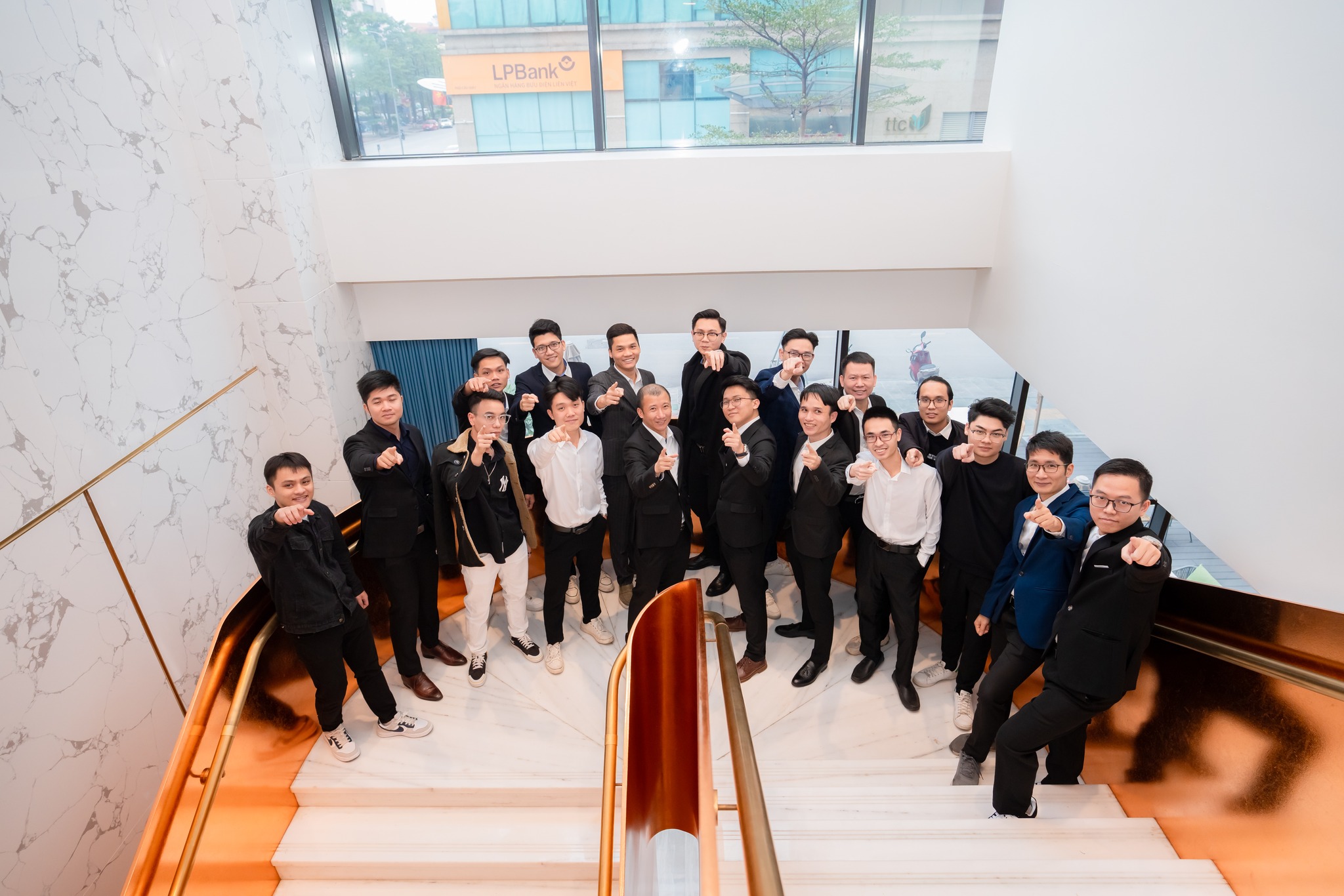 424571775_411693871390901_8801899115625839388_n